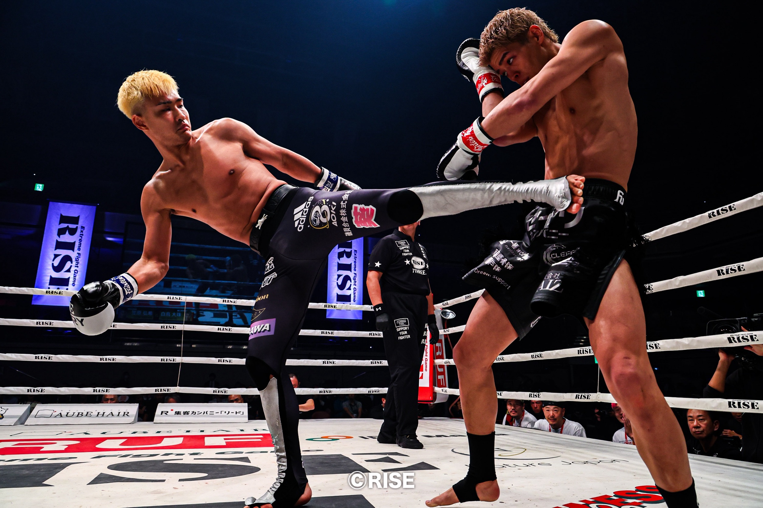 RISE】笠原弘希が白鳥大珠との王者対決制す！ - SHOOTBOXING｜シュート